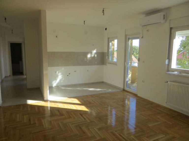 Pozarevac, STAN br.7, 2.spr, 64m2