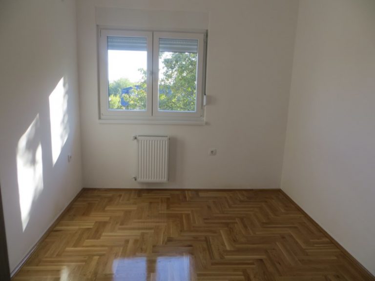 Pozarevac, STAN br.7, 2.spr, 64m2