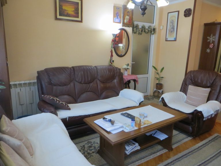 Stan Pozarevac, centar, novija gradnja, 49 m2