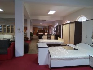 POZAREVAC POSLOVNI OBJEKAT PETROVACKI PUT 1.600 m2