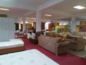 POZAREVAC POSLOVNI OBJEKAT PETROVACKI PUT 1.600 m2