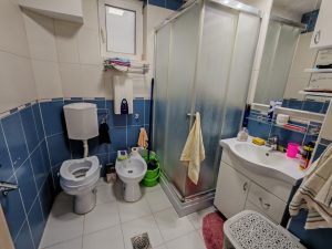 254 m2+ 20 m2, 3,54 m2, kostolacki put 160.000