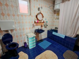 254 m2+ 20 m2, 3,54 m2, kostolacki put 160.000