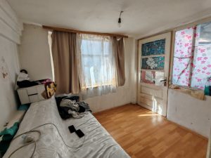 Pozarevac kuca i lokal  centar plac 3.27a