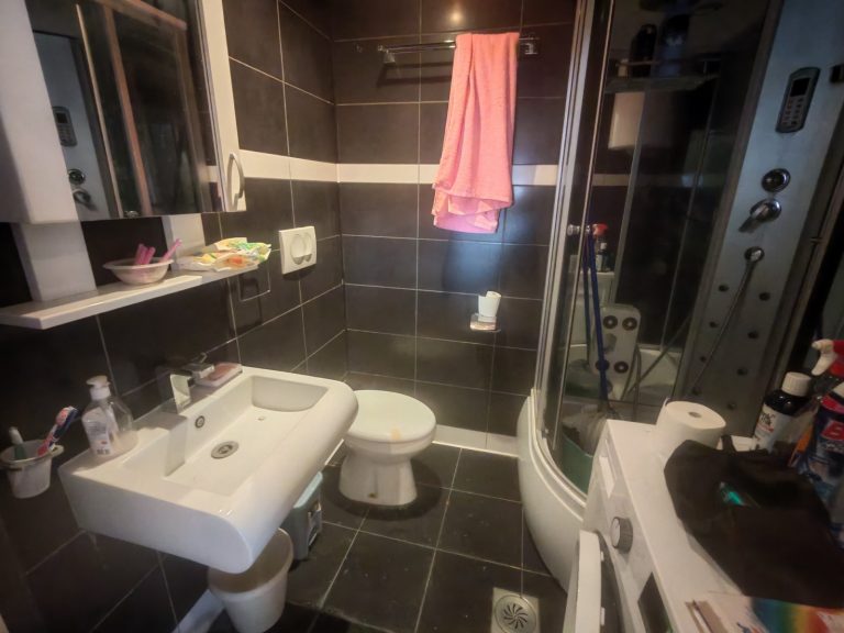 Pozarevac stan 60 m2, 5.spr, CG Tabačnica 78.000