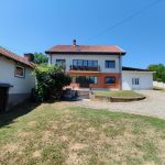 POZAREVAC KUCA PETROVACKI PUT 372 M2