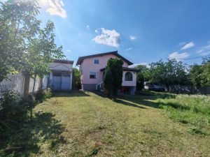 Pozarevac kuca ,Beogradski put, 112m2 i pom.zgr 19m2, plac 6,82a