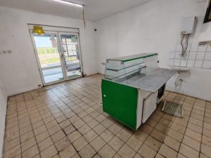 LOKAL DUNAVSKA 125 , 33 M2, IZDAVANJE, 100 ev_mes