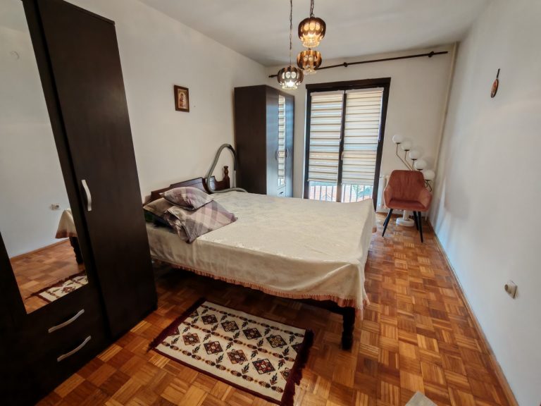 POZAREVAC IZDAVANJE CEDE VASOVICA , DJURA, 6. spr, 67m2, 350 e_mes